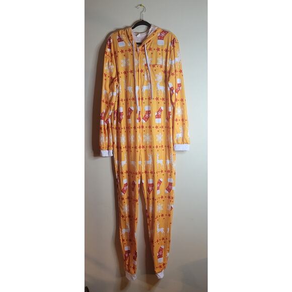 Christmas One Pc Hooded Pajamas Orange Size Large Stocking Reindeer Stars Flake - Picture 1 of 7